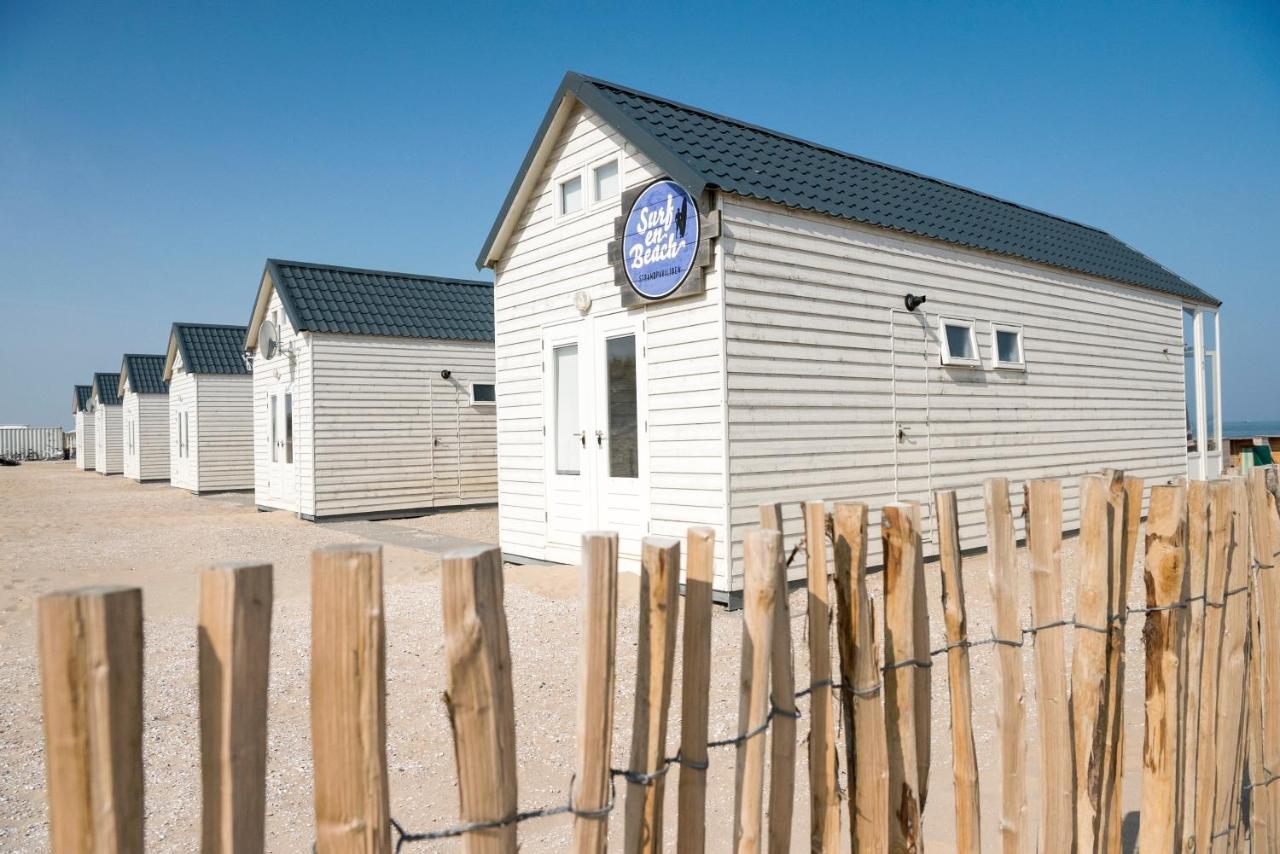 Surf en beach strandhuisjes Katwijk aan Zee Buitenkant foto